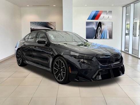New 2026 BMW M5 w/ Executive Package image 3