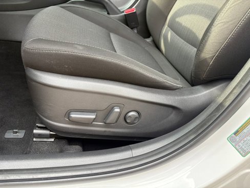 Used 2023 Hyundai Kona SEL image 14
