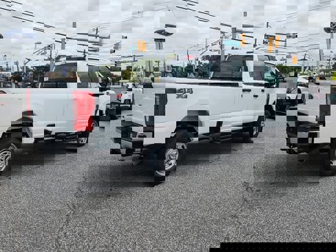 New 2026 Ford F250 4x4 Crew Cab Super Duty image 5