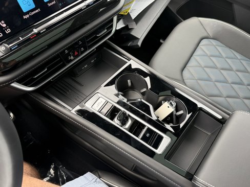 New 2025 Volkswagen Atlas Cross Sport SEL Premium R-Line image 19