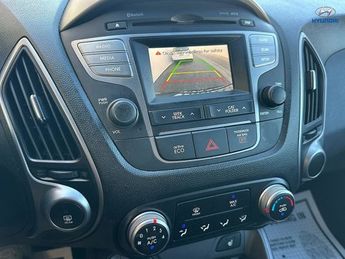 Used 2015 Hyundai Tucson SE image 19