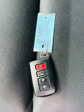 Used 2015 Toyota RAV4 Limited image 27