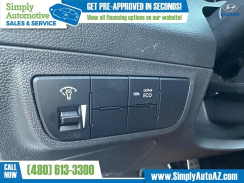 Used 2013 Hyundai Veloster Turbo image 18