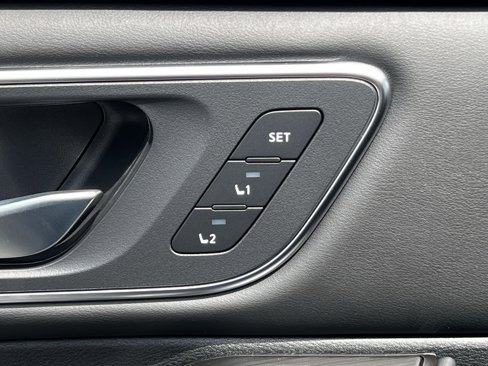 New 2025 Nissan Rogue Platinum image 23