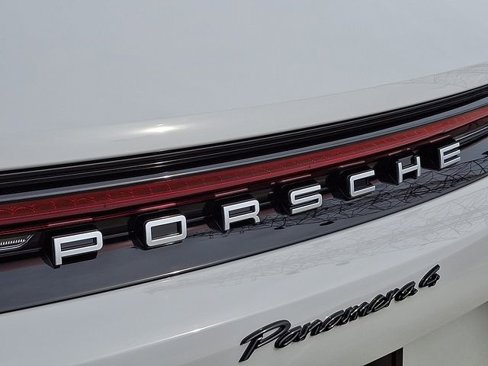 New 2026 Porsche Panamera 4 image 22
