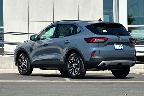 New 2025 Ford Escape SE image 5