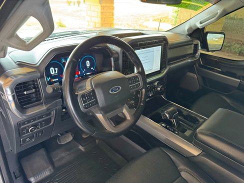 Used 2022 Ford F150 Lariat image 11