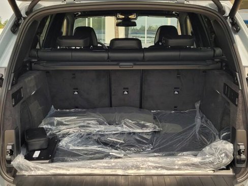 New 2026 BMW X5 xDrive50e w/ M Sport Package image 8