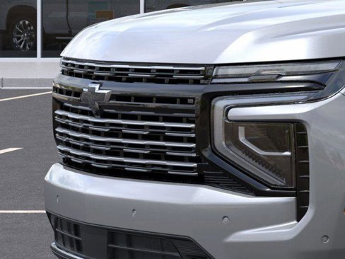 New 2026 Chevrolet Suburban High Country image 13