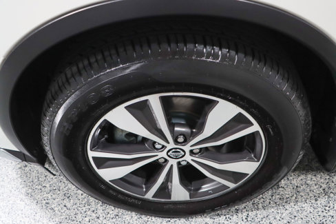 Used 2020 Nissan Murano S w/ Technology Package image 11