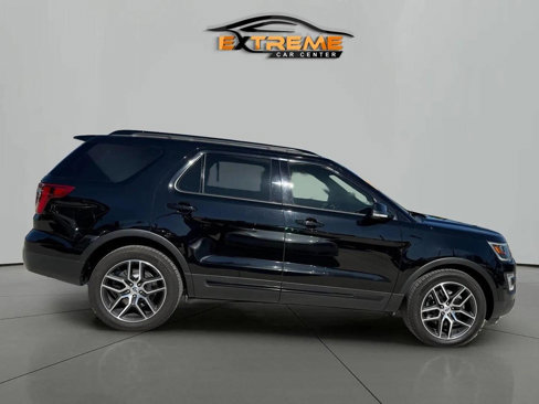 Used 2017 Ford Explorer Sport w/ Equipment Group 401A image 8
