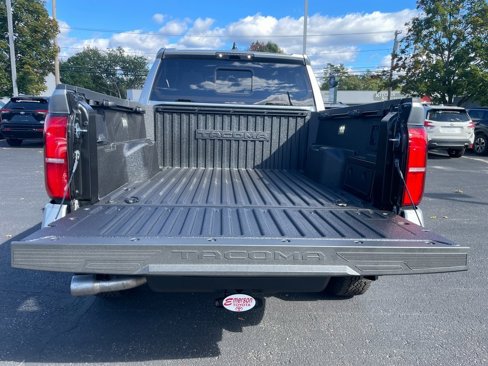 New 2025 Toyota Tacoma TRD Off-Road image 5