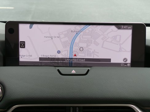 New 2025 MAZDA CX-70 Plug-In Hybrid w/ Premium Pkg image 17
