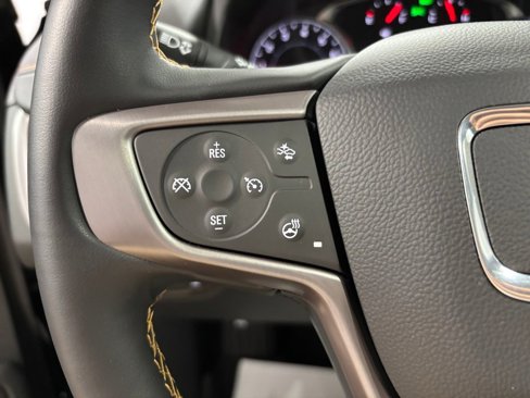 Certified 2024 GMC Terrain AT4 w/ Infotainment Package II image 30