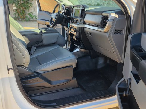 Used 2021 Ford F150 XL image 12