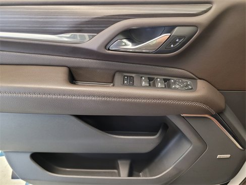 Used 2023 GMC Yukon XL Denali w/ Advanced Technology Package image 22