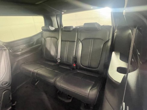 Used 2024 Jeep Wagoneer Series II image 28