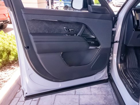 New 2025 Land Rover Range Rover Sport Autobiography image 31