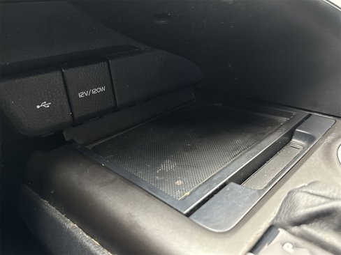 Used 2023 Toyota Camry LE image 30