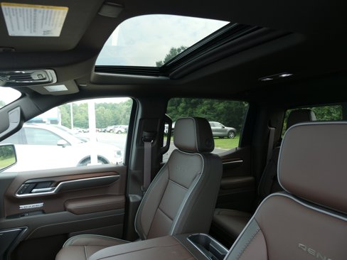 New 2025 GMC Sierra 1500 Denali image 23