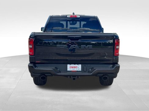 New 2026 RAM 1500 4x4 Crew Cab image 4
