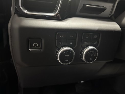New 2025 GMC Sierra 1500 Denali w/ Denali Reserve Package image 13