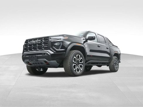 New 2025 GMC Canyon AT4 w/ Nightfall Edition image 37