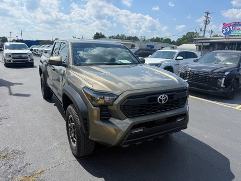 Used 2024 Toyota Tacoma TRD Off-Road image 1