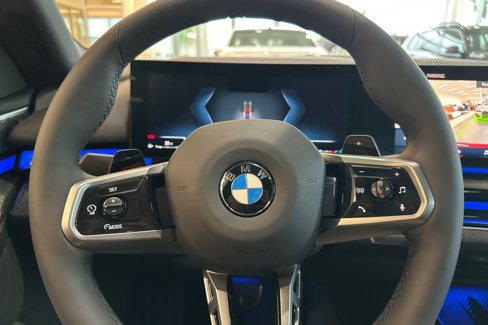 New 2026 BMW 540i xDrive image 20