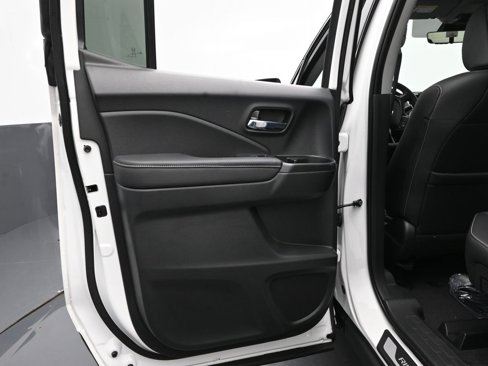New 2025 Honda Ridgeline RTL image 35
