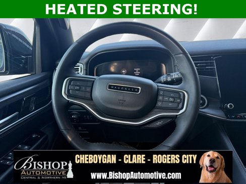 Used 2023 Jeep Wagoneer L Series II image 9