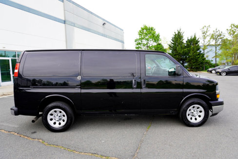 Used 2014 Chevrolet Express 1500 image 8
