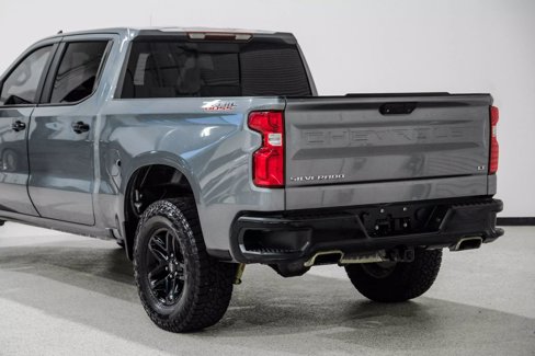 Used 2021 Chevrolet Silverado 1500 LT Trail Boss w/ Convenience Package II image 14