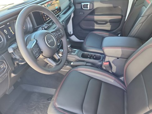 New 2025 Jeep Wrangler Unlimited Rubicon image 23
