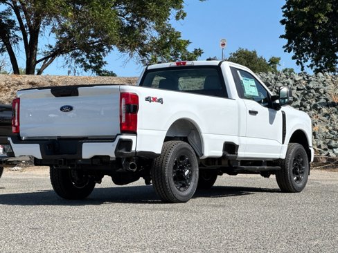 New 2025 Ford F250 XLT image 3