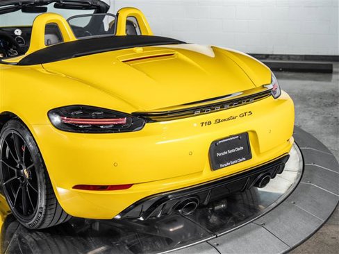 New 2025 Porsche 718 Boxster GTS image 36