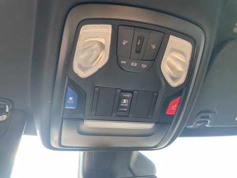 New 2026 RAM 1500 4x4 Crew Cab image 23