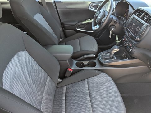 Certified 2023 Kia Soul LX image 9