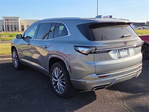 New 2026 Buick Enclave Avenir image 3