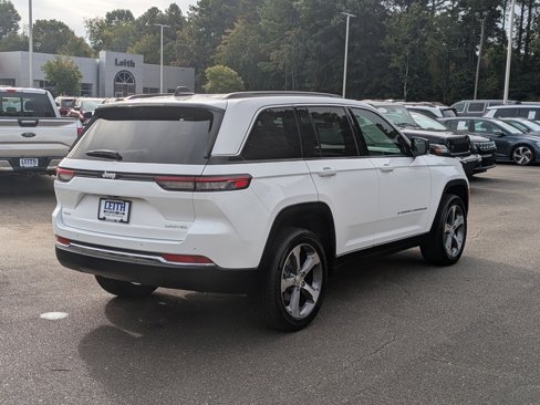 New 2025 Jeep Grand Cherokee Limited image 5
