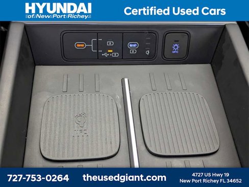 Used 2025 Hyundai Santa Fe Limited image 37