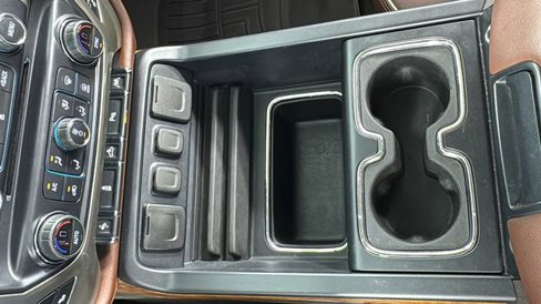 Used 2018 Chevrolet Silverado 1500 High Country image 31
