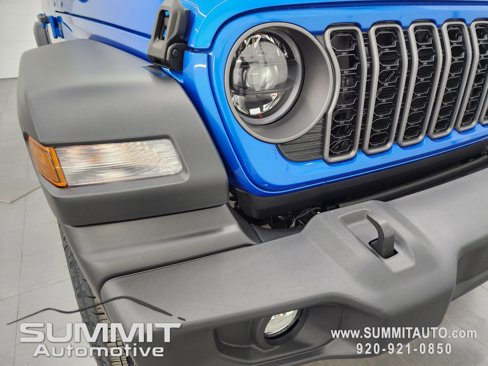 New 2025 Jeep Wrangler Sport S image 21