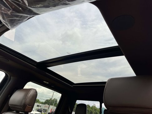 New 2025 Ford F250 King Ranch w/ Tremor Off-Road Package image 12