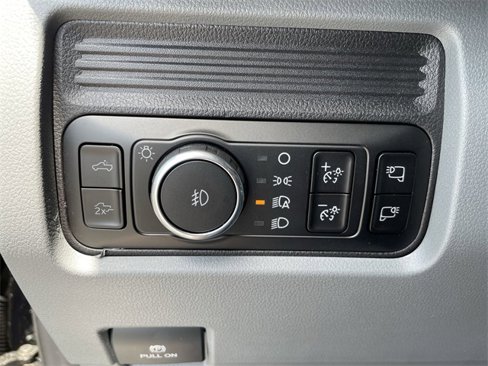 New 2025 Ford F250 XLT w/ Black Appearance Package image 27