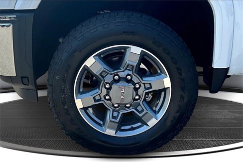 New 2026 GMC Sierra 2500 SLT image 13
