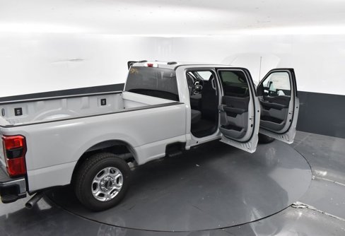 New 2026 Ford F250 XLT image 41
