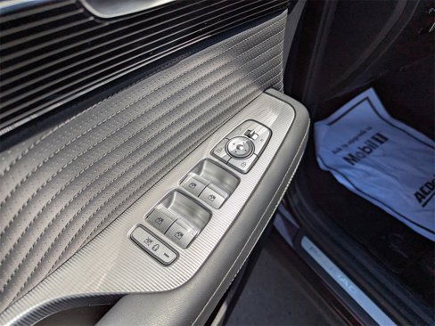 Used 2024 Hyundai Palisade Calligraphy image 11
