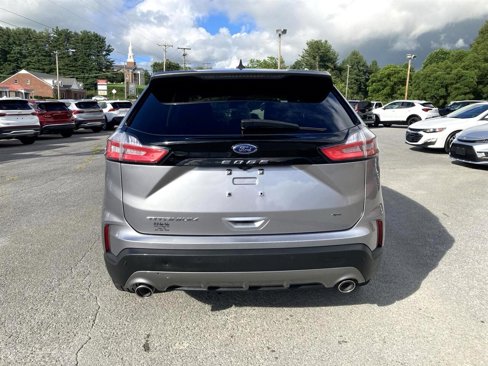 Used 2024 Ford Edge Titanium image 7