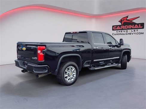 Used 2024 Chevrolet Silverado 3500 High Country image 4
